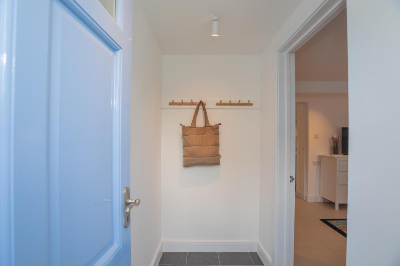 The Blue Door Appartement Bath Buitenkant foto