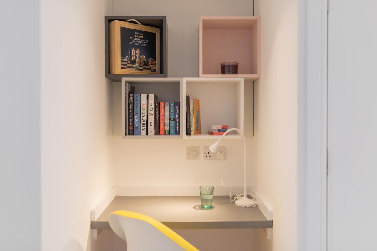 The Blue Door Appartement Bath Buitenkant foto